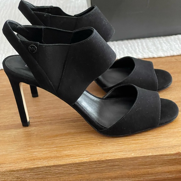 Michael Kors shoes size 8 - Picture 8 of 9